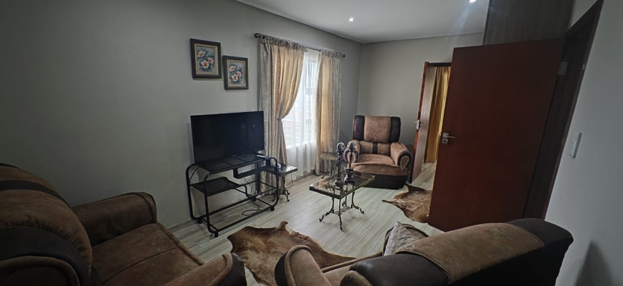 To Let 2 Bedroom Property for Rent in Monte Christo Western Cape